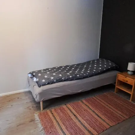 Omakotitalo Karhula * Κότκα